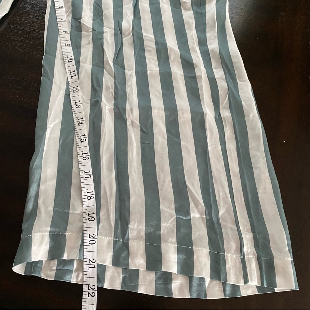 CHASER NWT Green Summer Stripped Button up Jumpsuit Smocked Silky fabric Medium - Picture 5 of 8